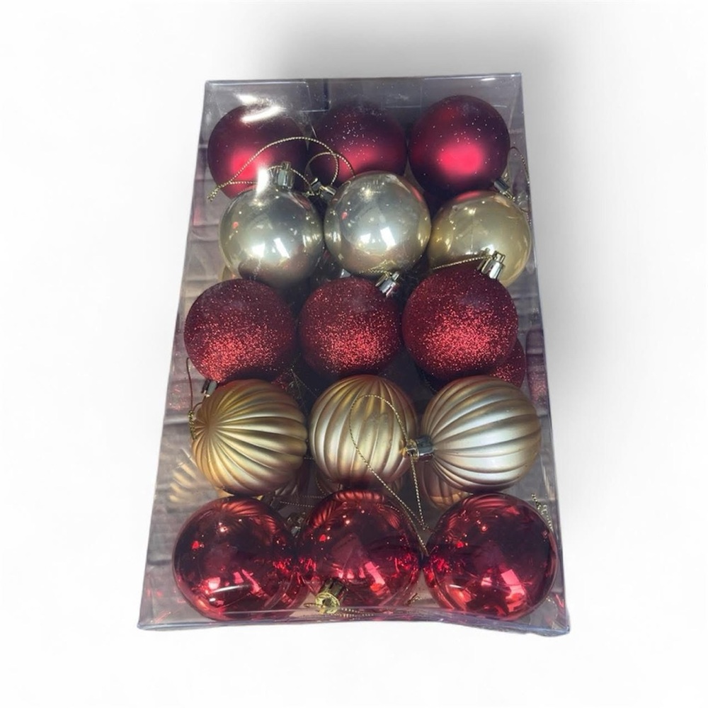 Elegant Holiday Ornament Set - Red and Gold